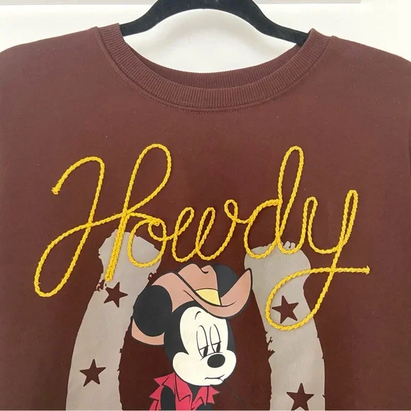 Disney Mickey Mouse Cowboy Pullover Crew Sweatshirt Size M Western Horseshoe - Picture 3 of 12